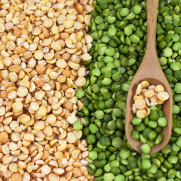 Green and yellow peas